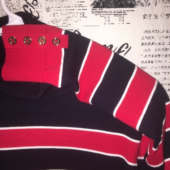 Tommy Hilfiger knit sweater turtleneck; size M - Picture 2 of 5